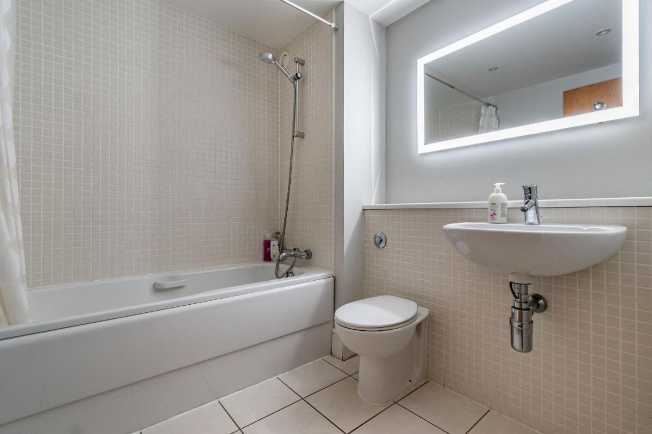 Apartment Amazing - Cables Wynd Near The Shore - Free Parking EDI