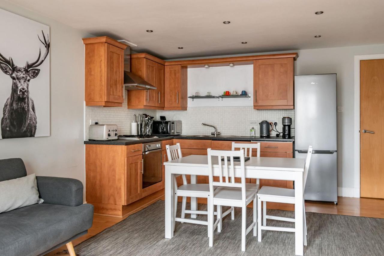 Amazing - Cables Wynd Near The Shore - Free Parking * EDI