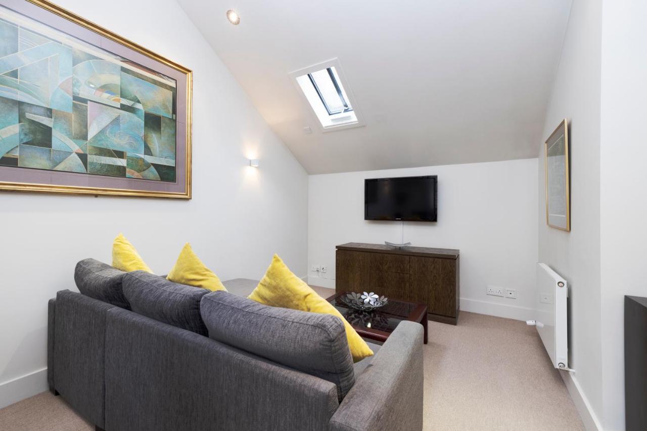 Joivy Contemporary And Vibrant 1br Flat Near Princes Street *