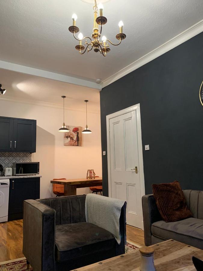 Apartment Glamours Stylish Victorian Near Centre