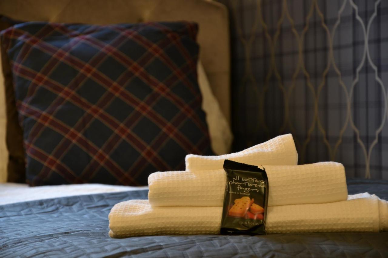 Luxury Scottish In Peaceful Meadows Park Apartment
