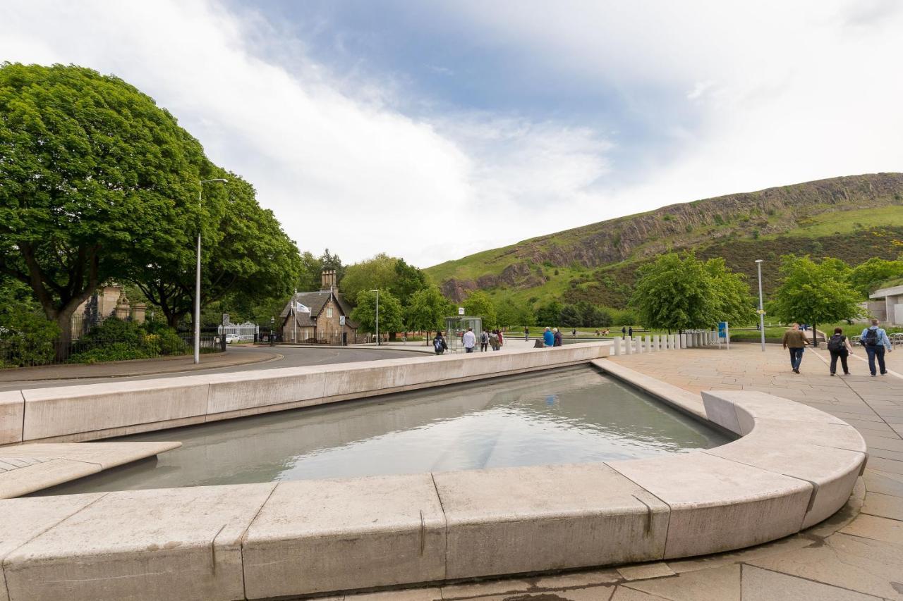 Apartment Stunning 1 Bed At Holyrood Palace & Arthurs Seat Edinburgh