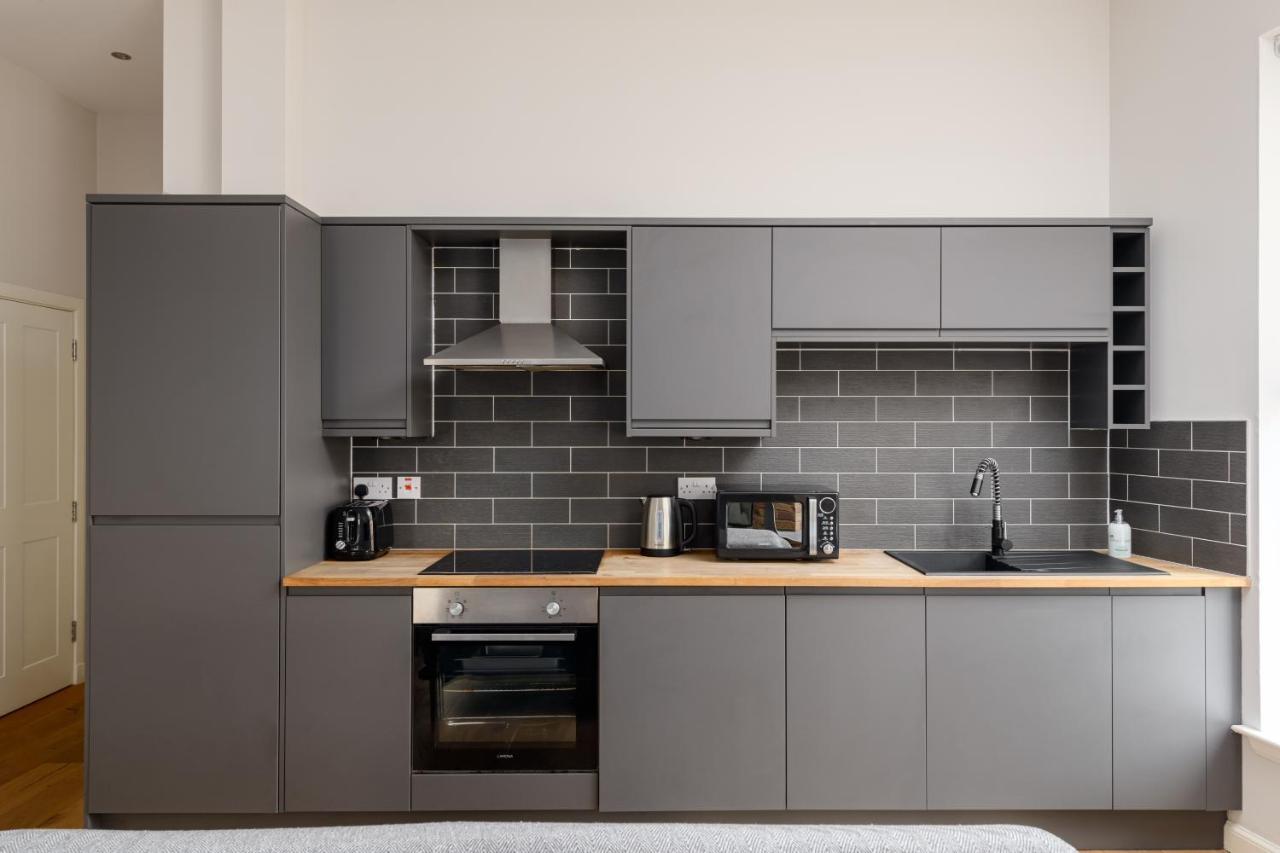 Spacious And Bright 2Bdr 2Ba Apartment Apartment