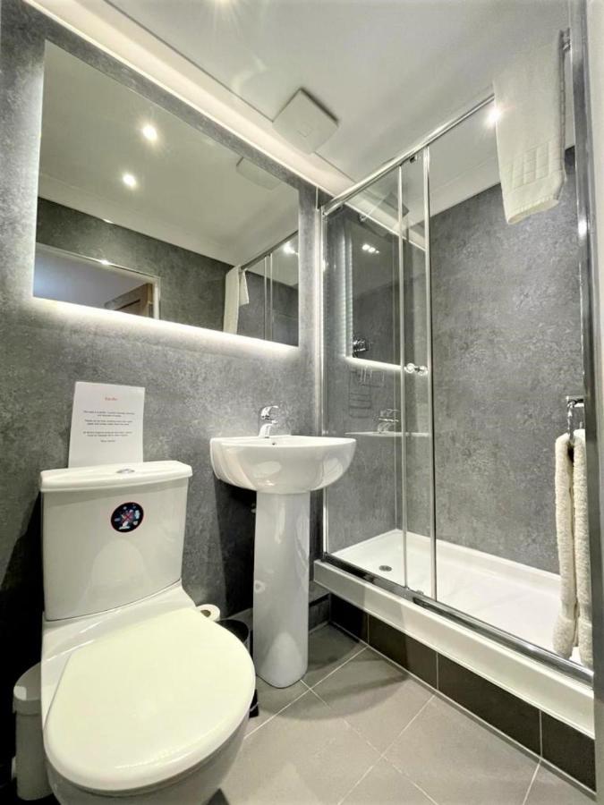 Apartment Elite 3 Bed New Town With Private Walled Garden
