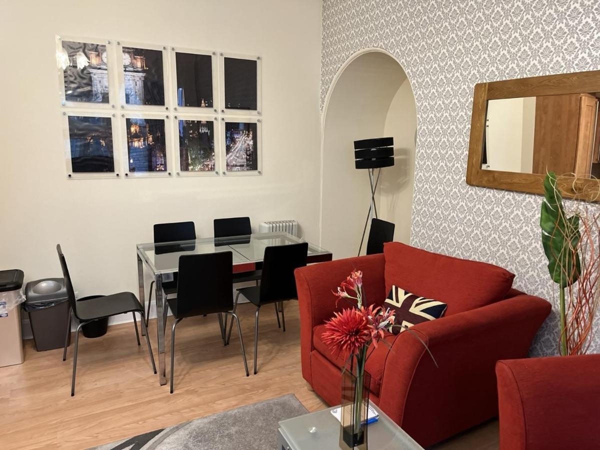 Royal Mile Mansions 2 Bedroom - Centre Apartment