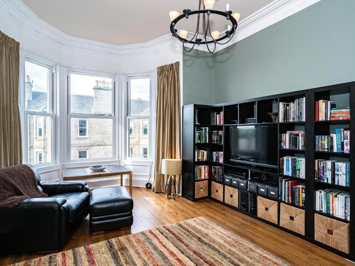 Pass The Keys Quiet 2beds Flat With High Ceilings And Great Views Apartment