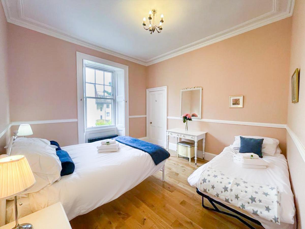 Remarkable 5br Townhouse With Garden, Sleeps 12 *
