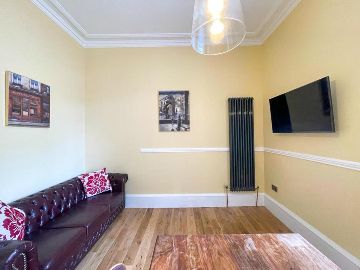 Remarkable 5br Townhouse With Garden, Sleeps 12 EDI