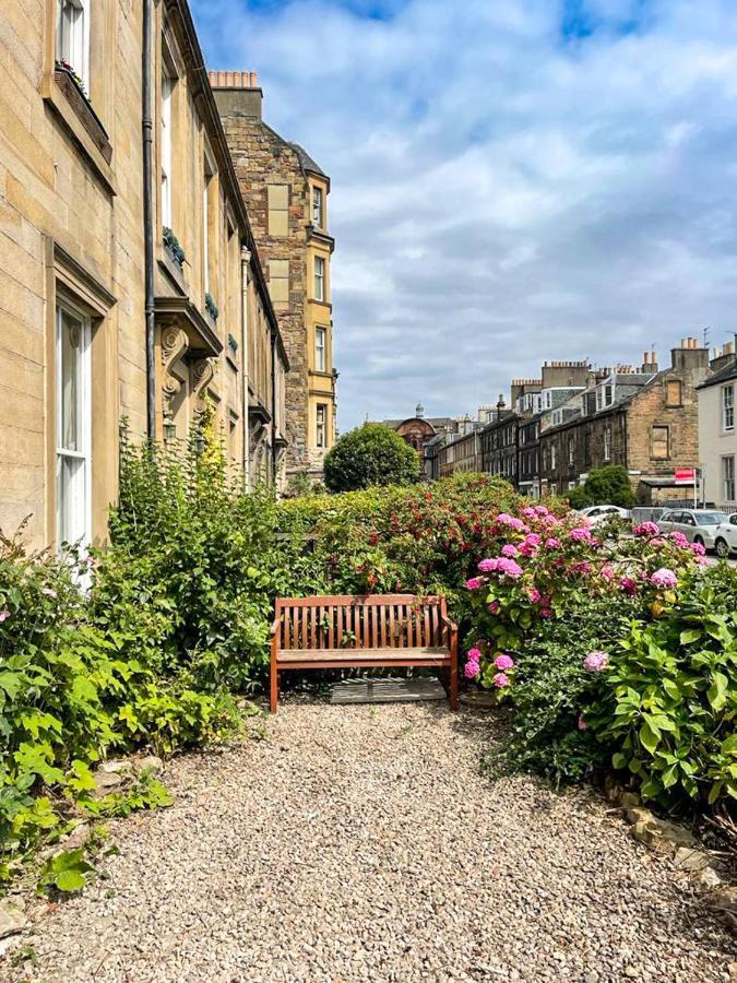 Remarkable 5br Townhouse With Garden, Sleeps 12 EDI