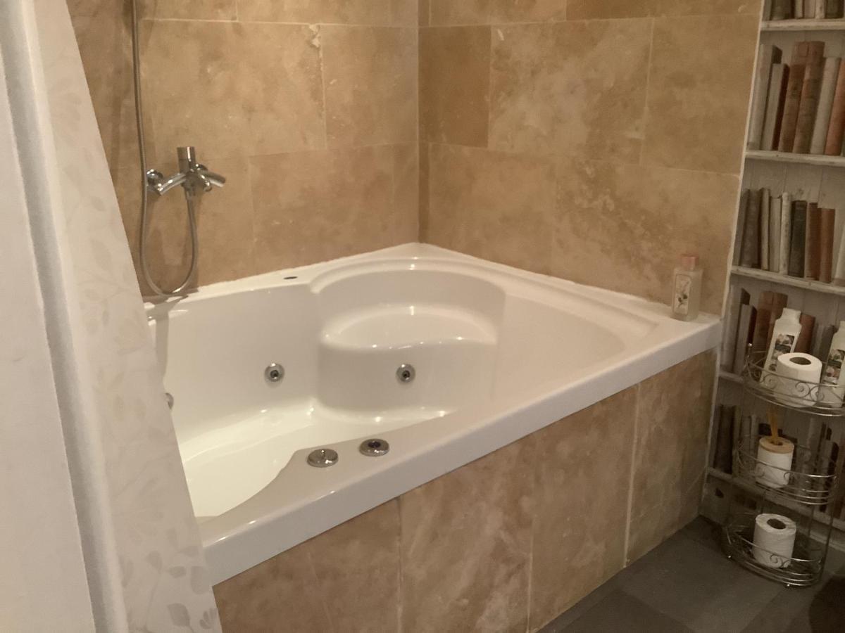 Guest house A In The City - West Edinburgh