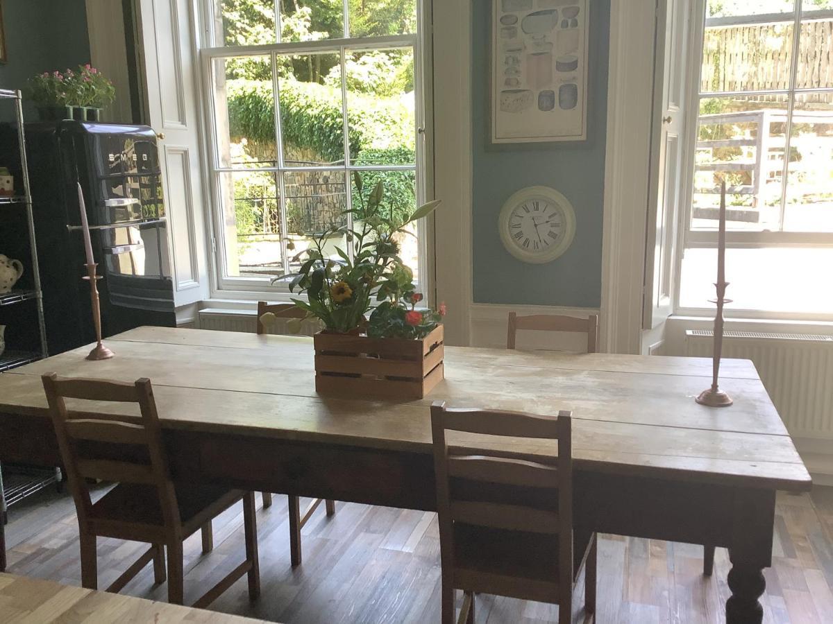 A In The City - West Guest house