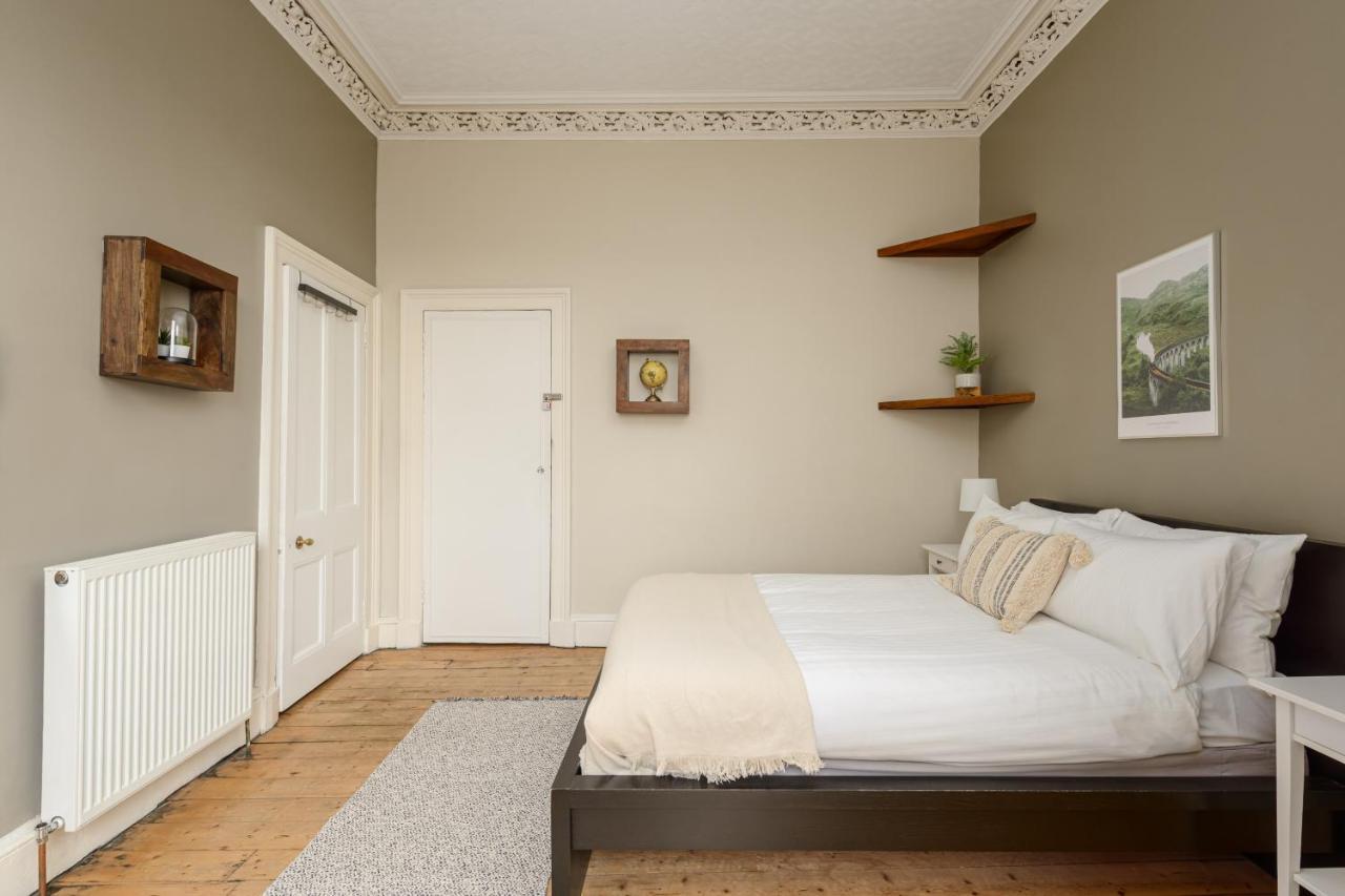 Apartment 2 Bed Old Town - Next To Castle Edinburgh