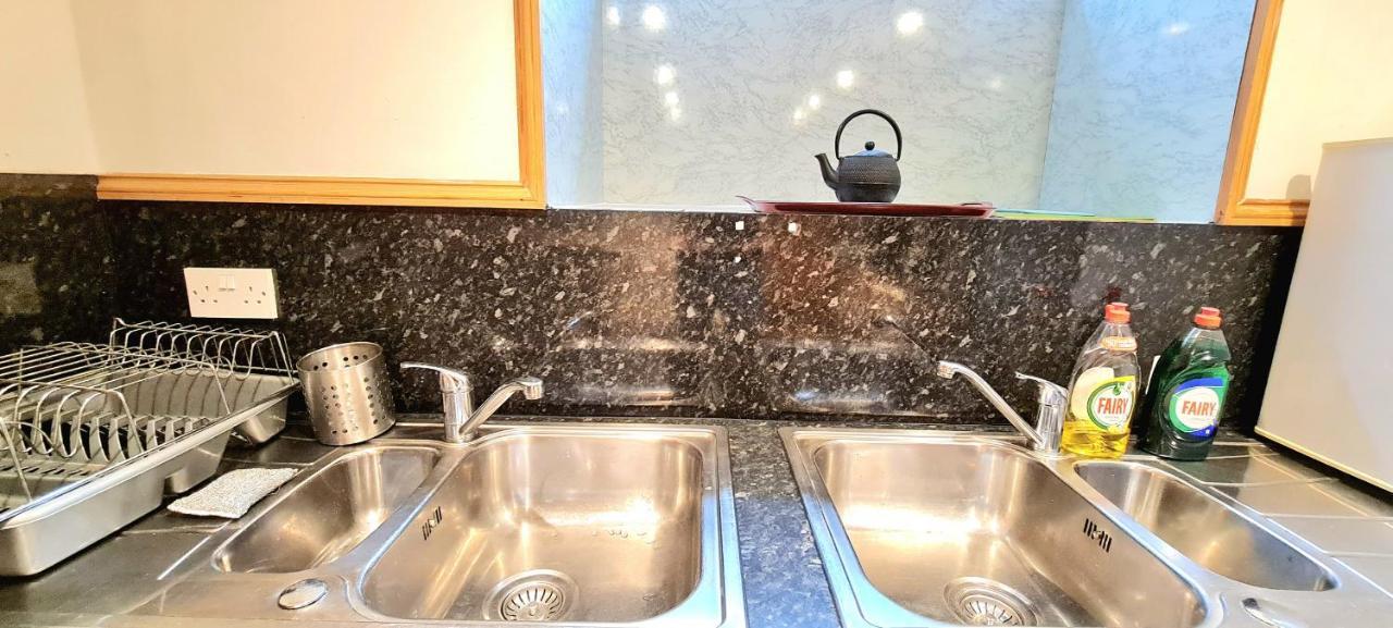 Apartment Luxury Five Bedroom Deluxe Duplex I Centre I Fully Equipped I Fountainpark Edinburgh