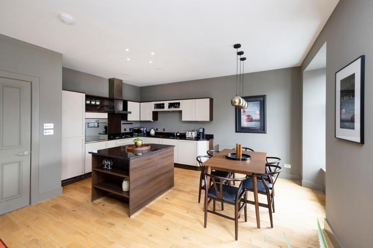 Apartment Joivy Stylish Flat In New Town