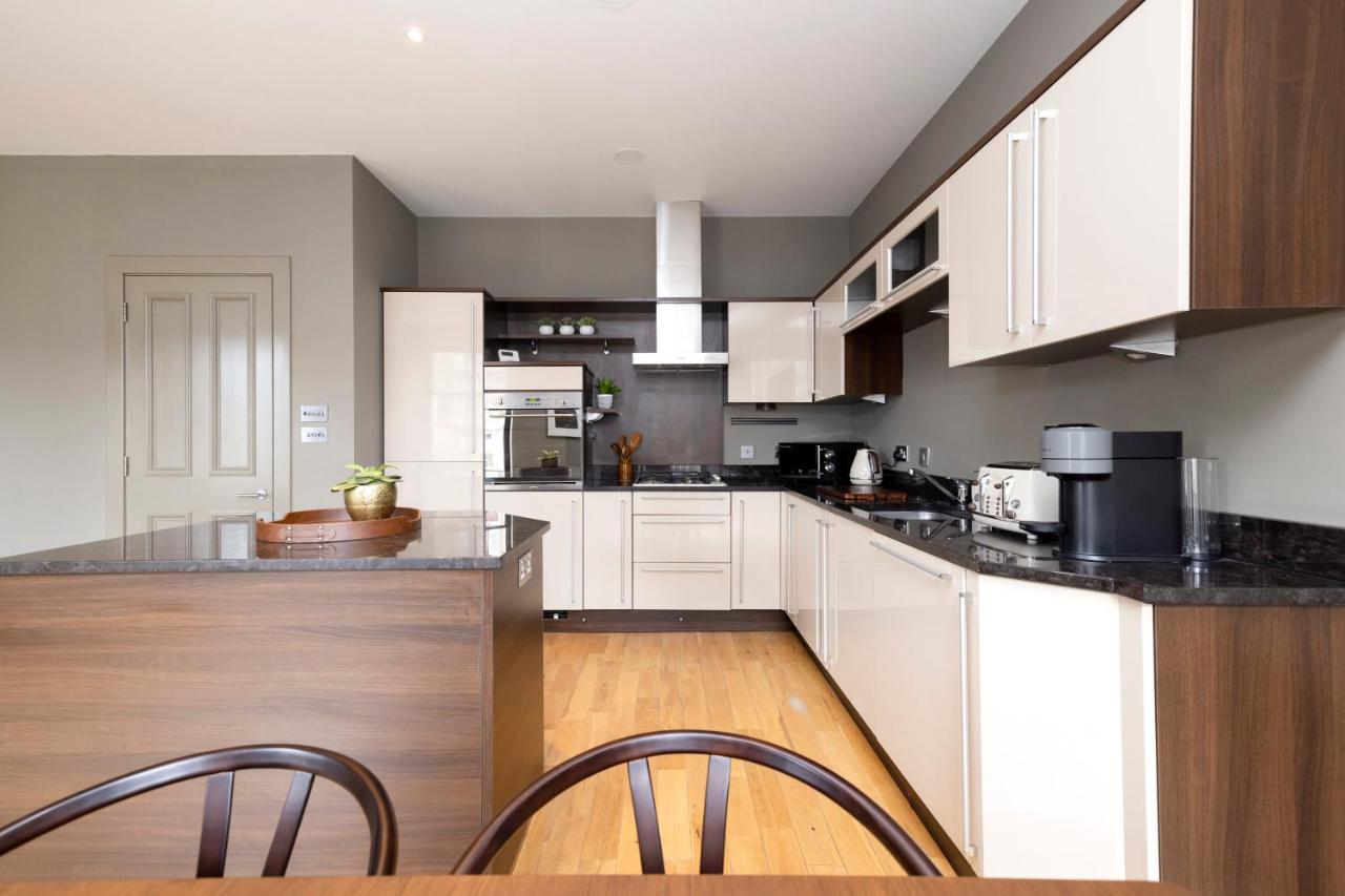 Joivy Stylish Flat In New Town Apartment