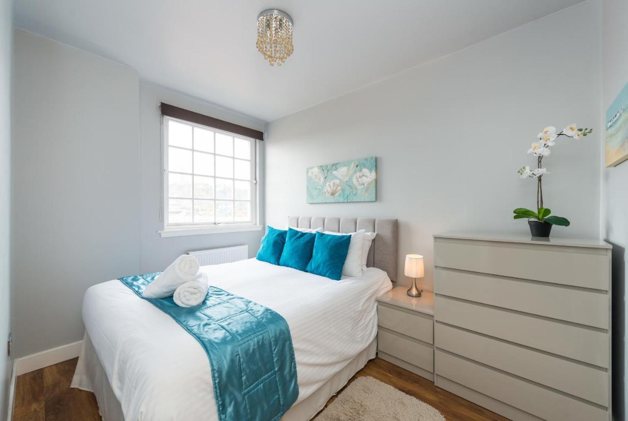 Royal Mile Modern Apartment *