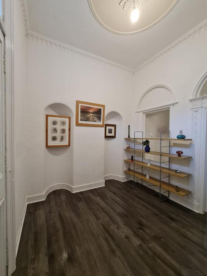 Pilrig St Guest house