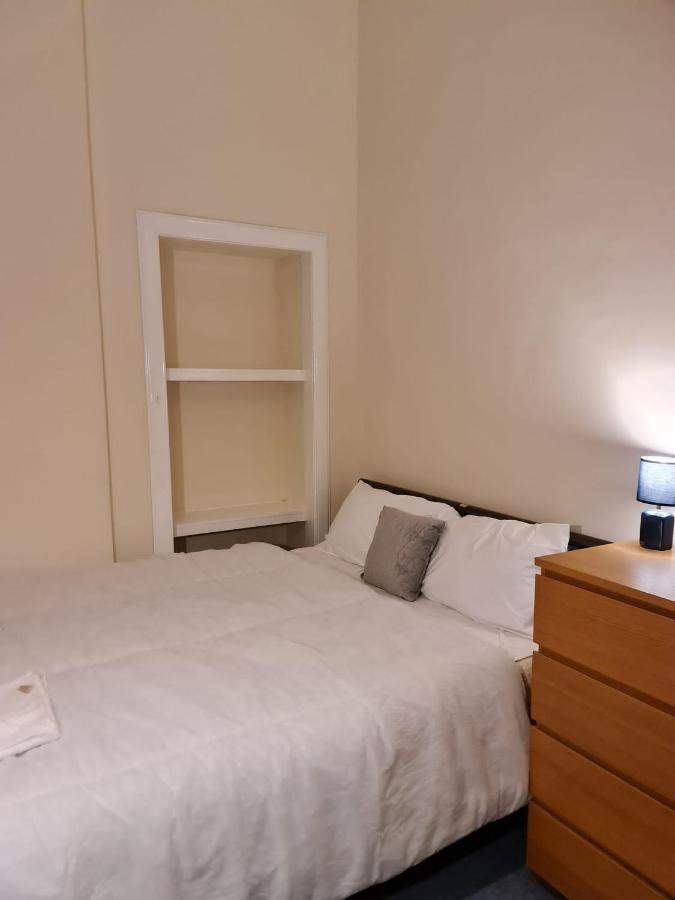 Pilrig St Guest house