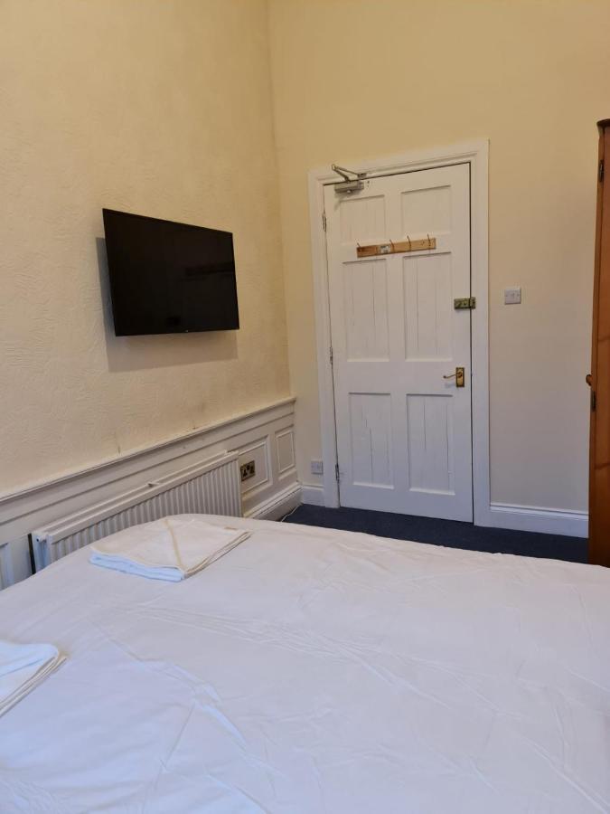Guest house Pilrig St *
