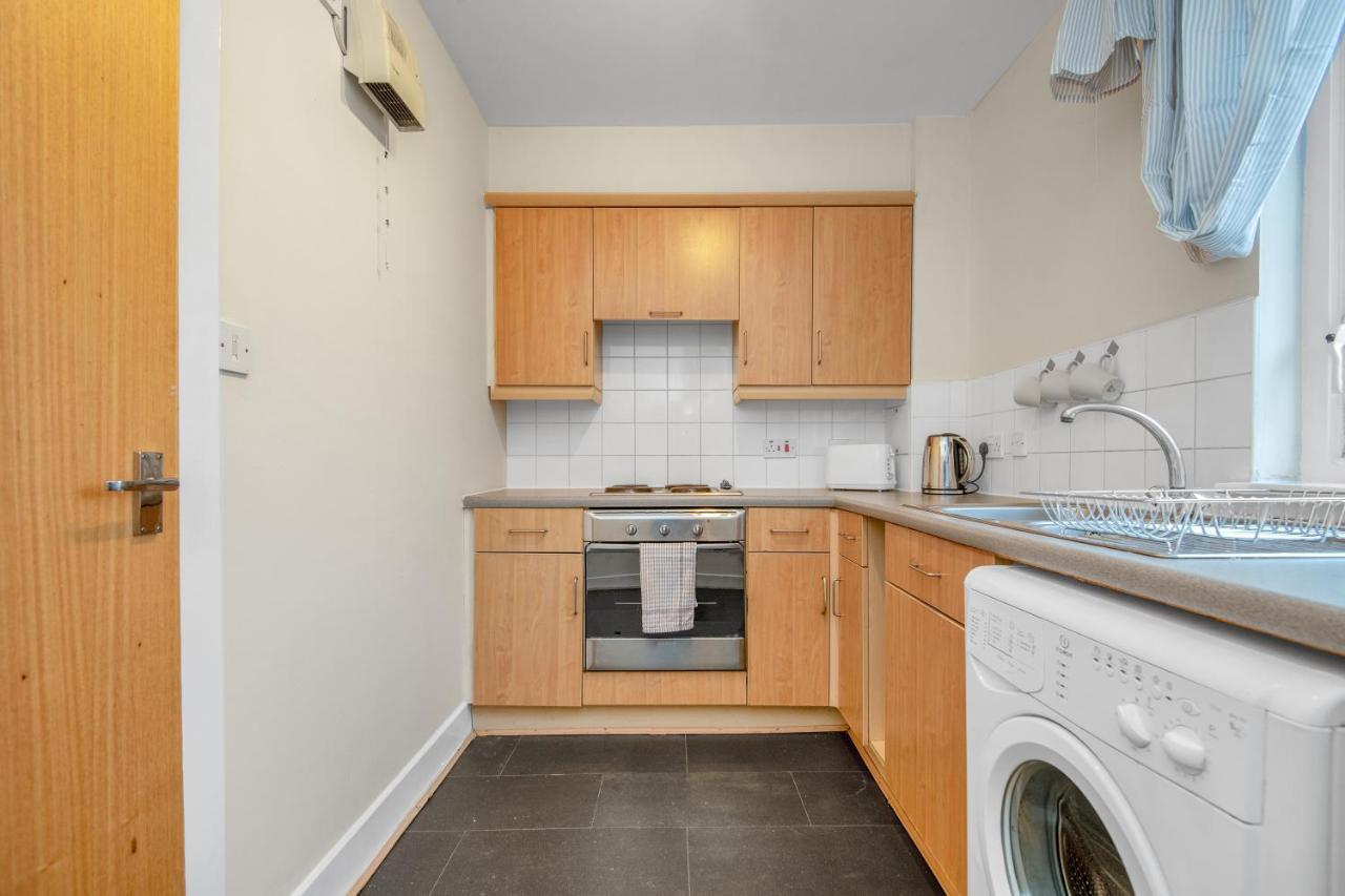 Center Coady Sleeps 5 Free Car Park Space Apartment