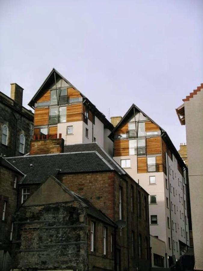 *amazing Location!*in Heart Of The City. 2br & Cot Edinburgh