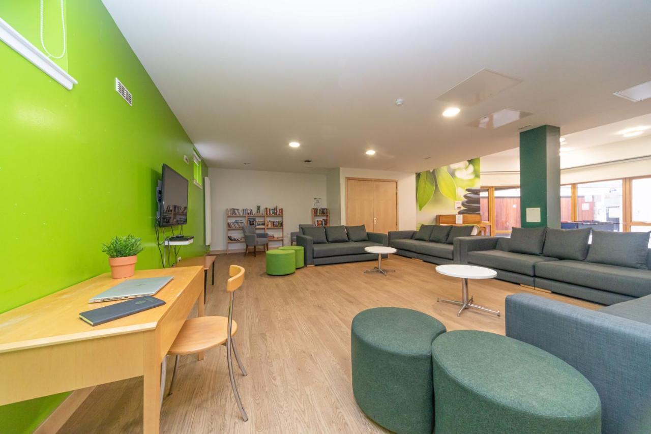 Joivy Affordable 3,4,5 And 12 Bed Private Flats Next To Royal Mile (adults Only) * EDI