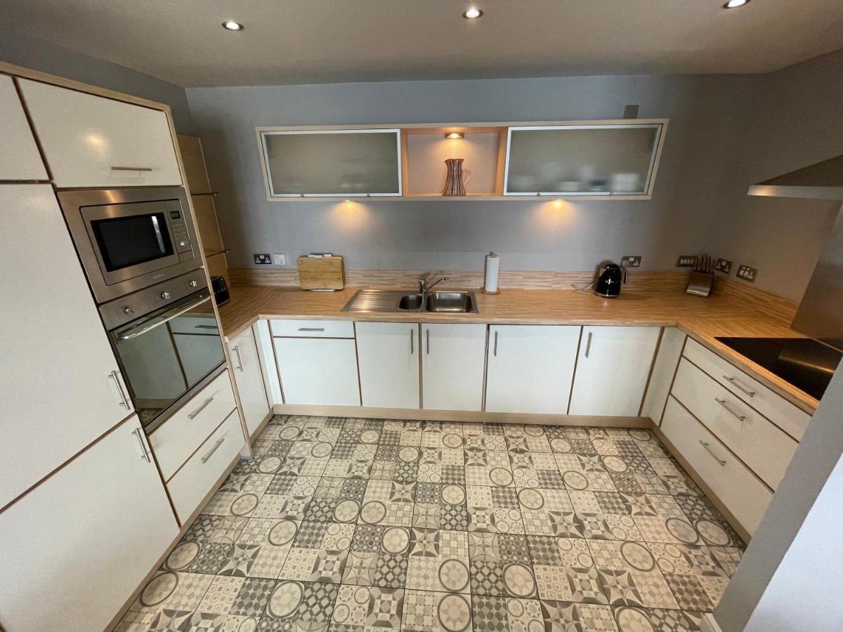 Corinthian Quay Apartment Edinburgh