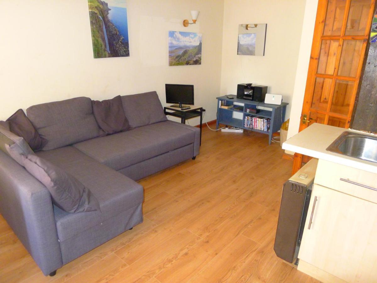 Apartment 1 Bedroom Flat In Historic Cooperage Leith *
