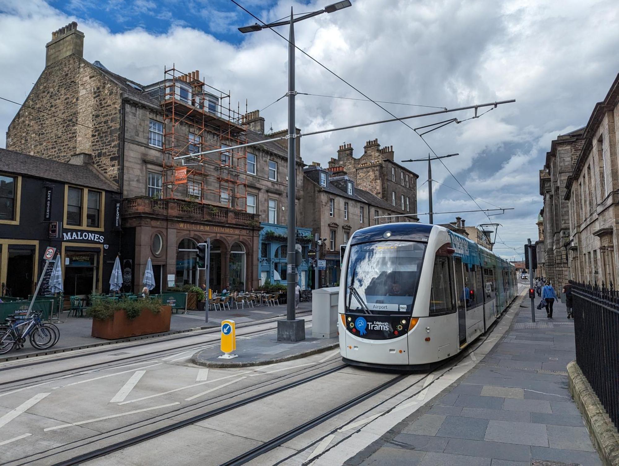 89 The Merchants Luxury By The House Of Danu Aparthotel Edinburgh
