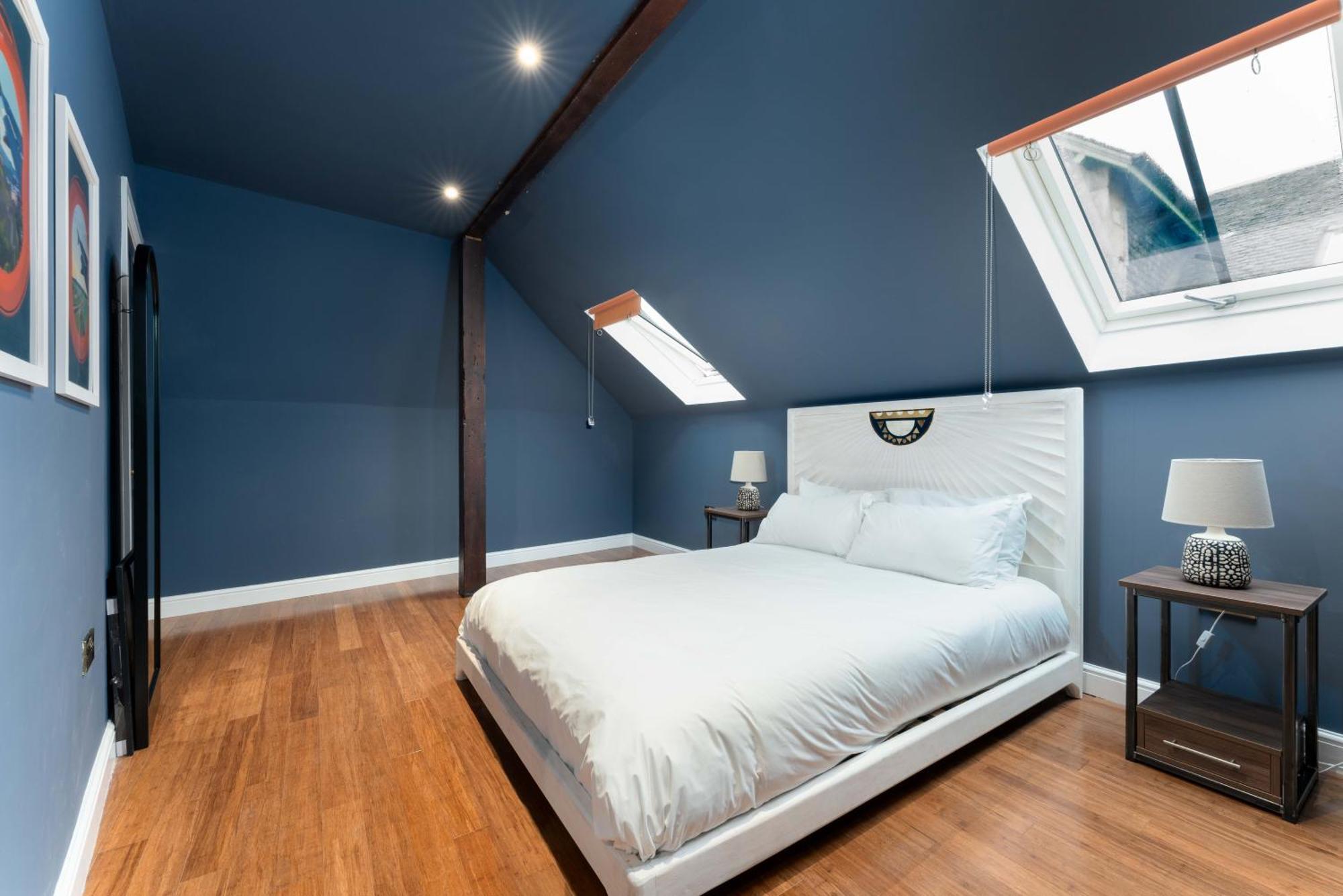 89 The Merchants Luxury By The House Of Danu