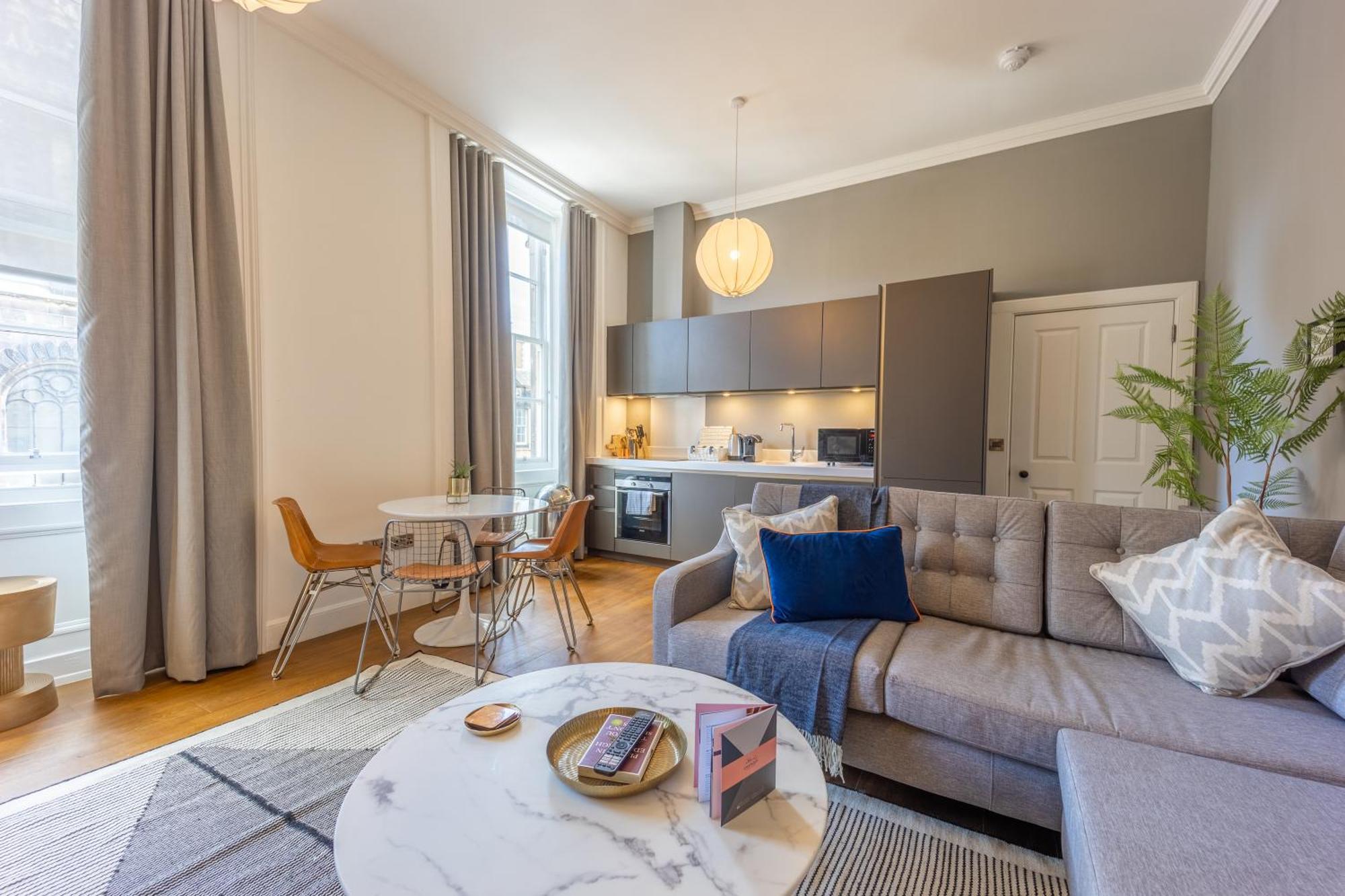 Apartment No1 - George Iv Bridge *