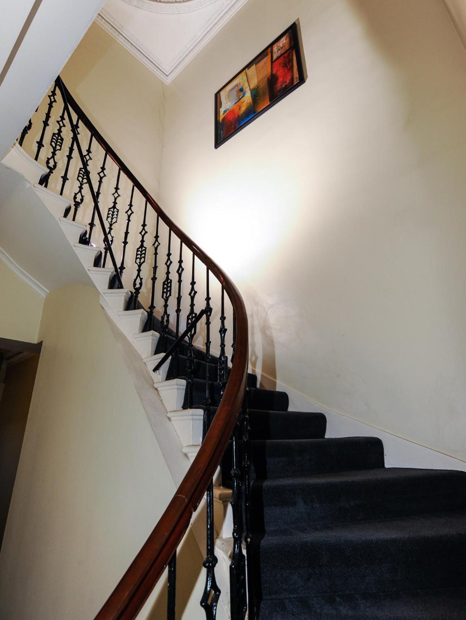 Apartment Southside By Destination Edinburgh