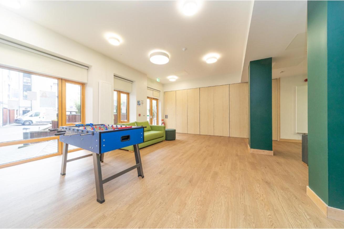 Joivy Affordable 3,4,5 And 12 Bed Private Flats Next To Royal Mile (adults Only) * EDI