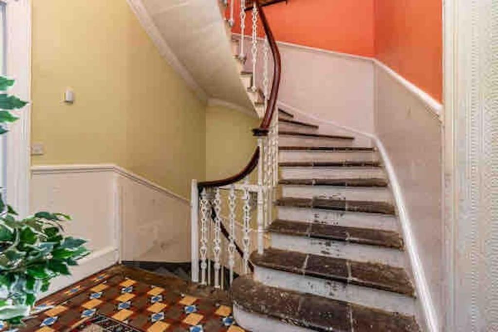 Holiday home Claremont Townhouse
