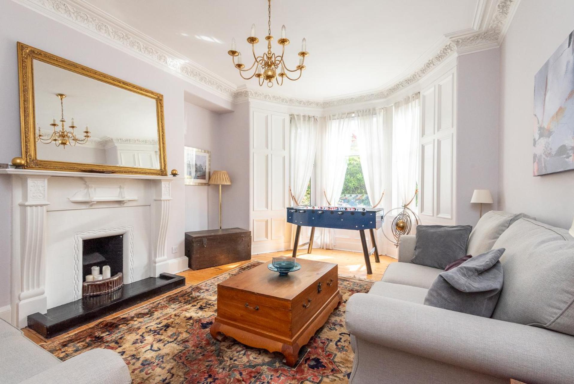 Beautiful Victorian Townhouse With Private Garden, Close To The Beach * Edinburgh