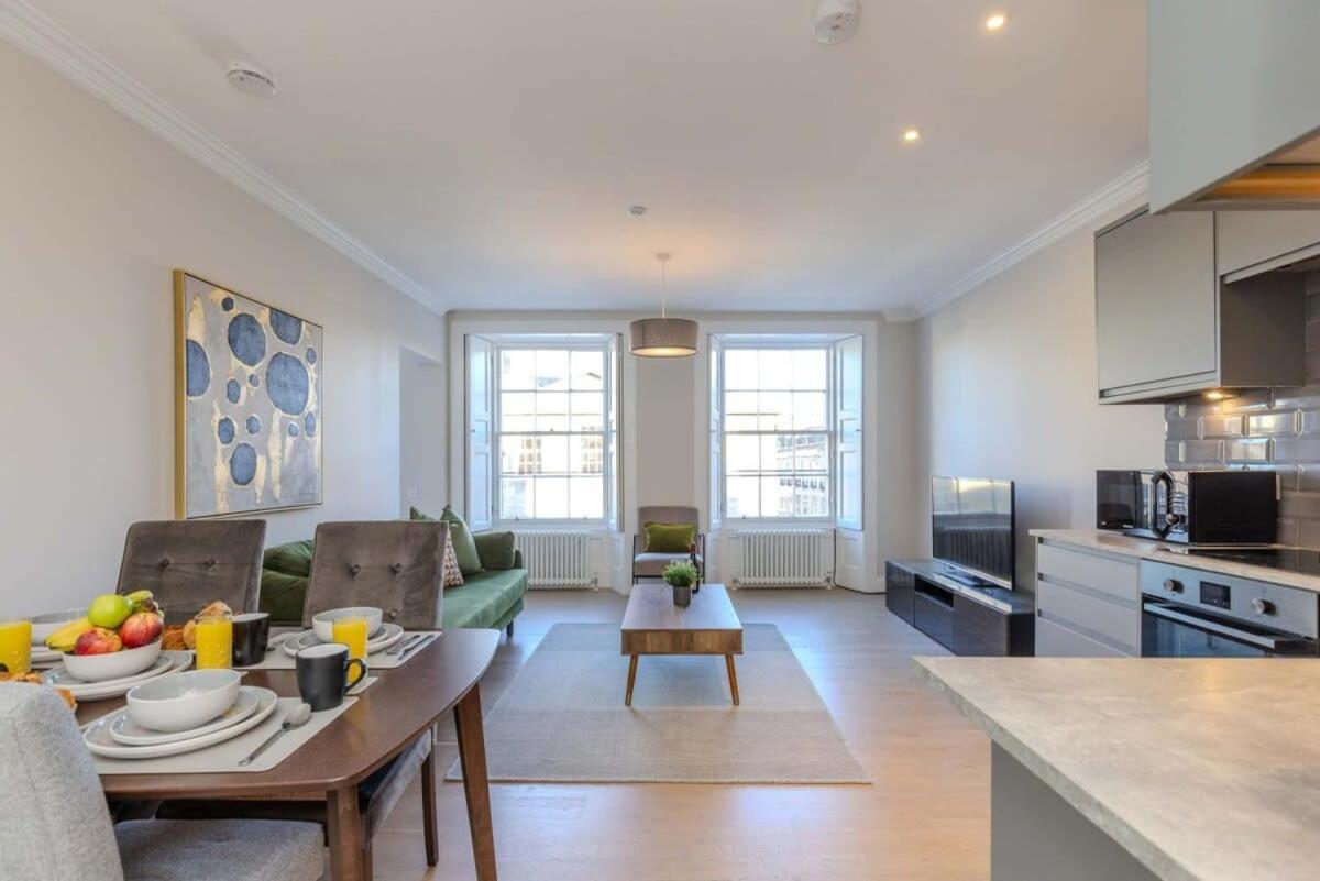 Dragon - Centre 2 Bed EDI