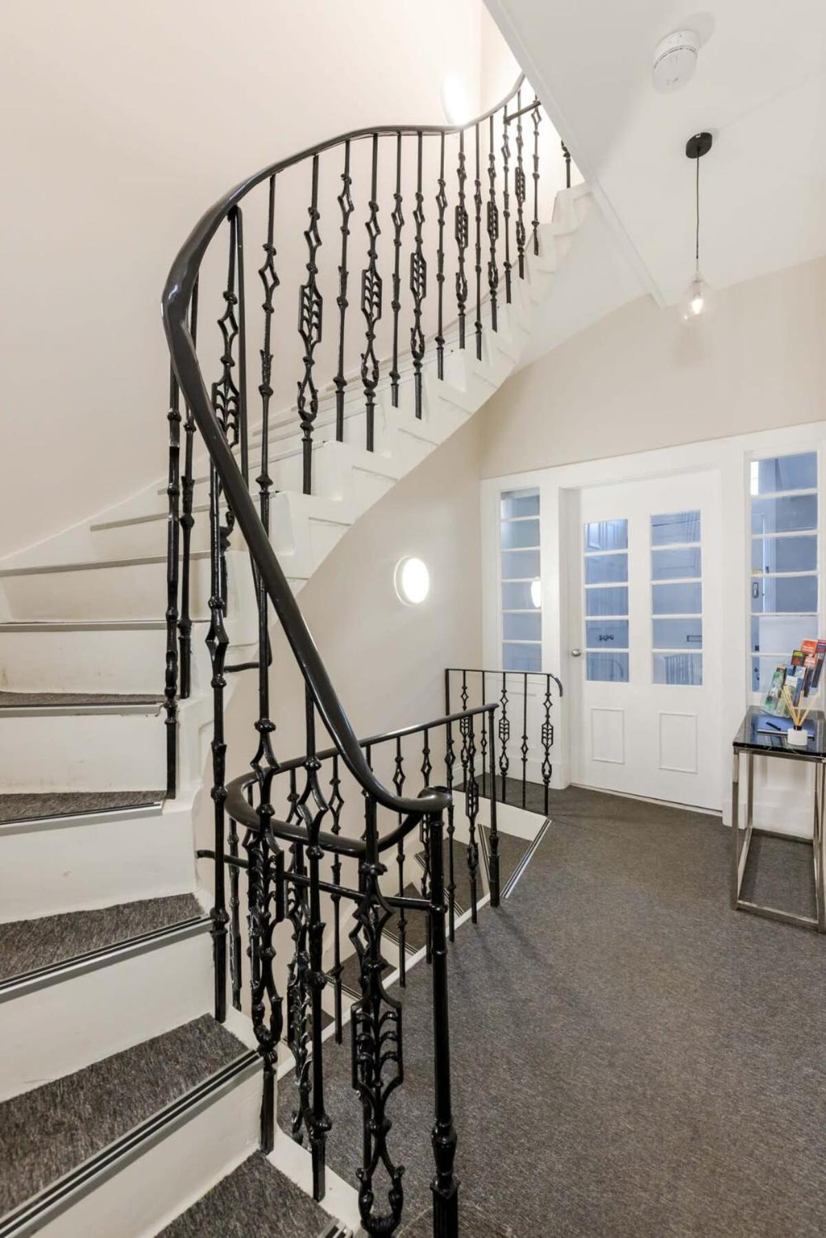 Apartment Dragon - Centre 1 Bed Edinburgh