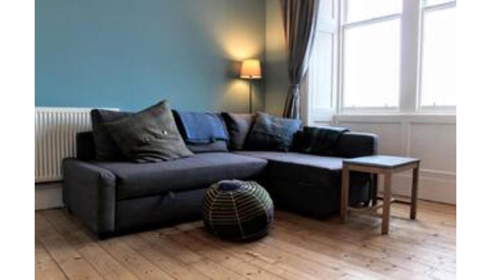 Apartment Bright Modern Arthurs Seat 2 Bedroom
