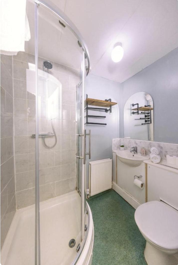 Apartment Warm & Welcoming Apartment, City Center - Meadows 8 Edinburgh
