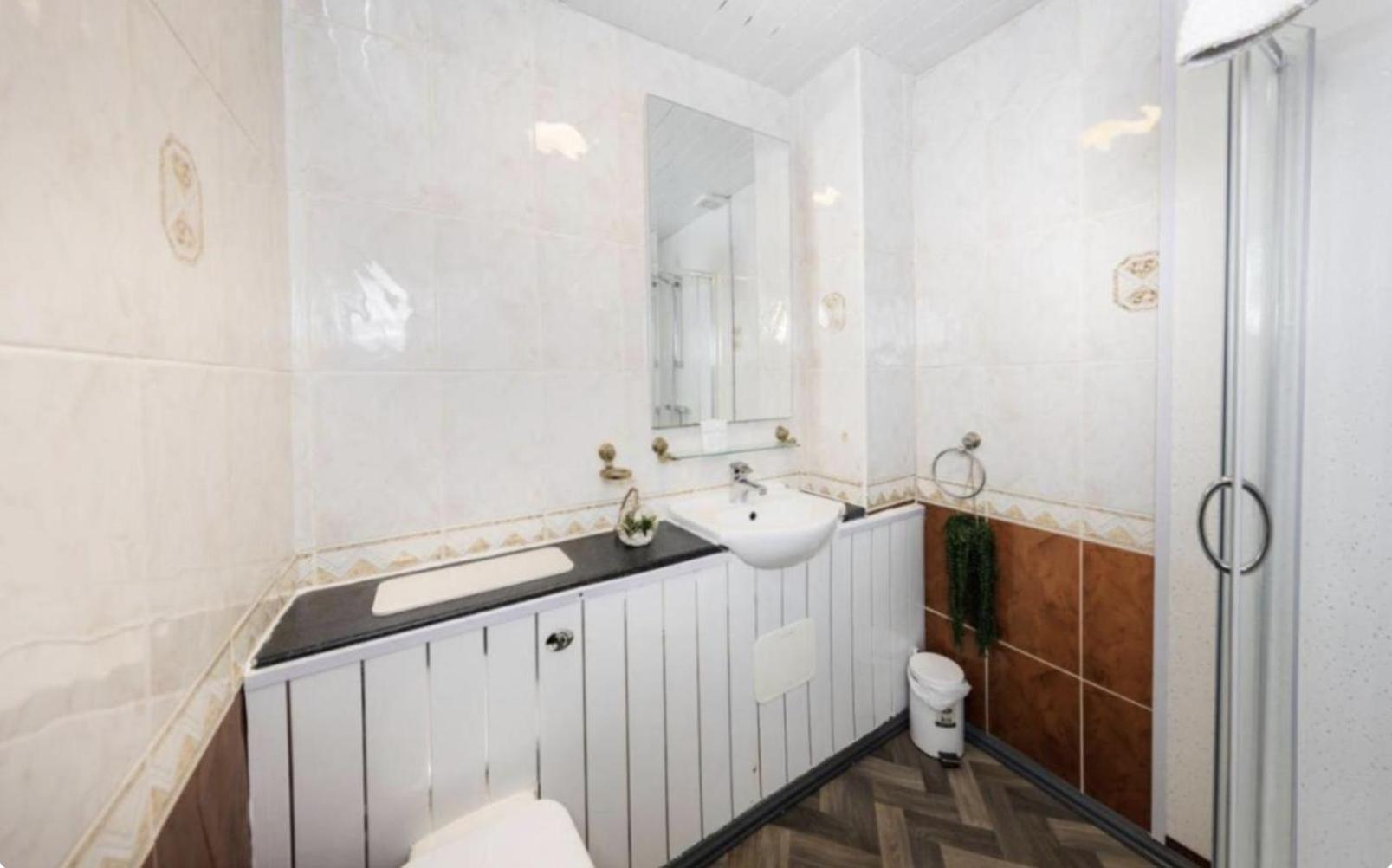 Apartment Warm & Welcoming By The Meadows! City Center 7 EDI