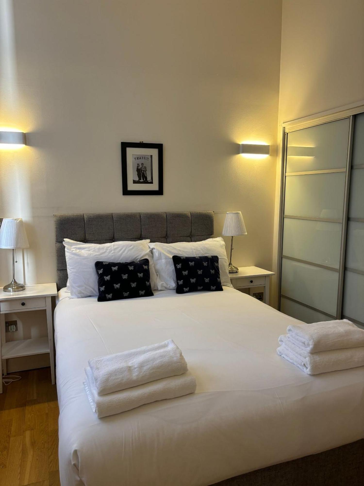 Extremely Quartermile Near Castle And Apartment Edinburgh