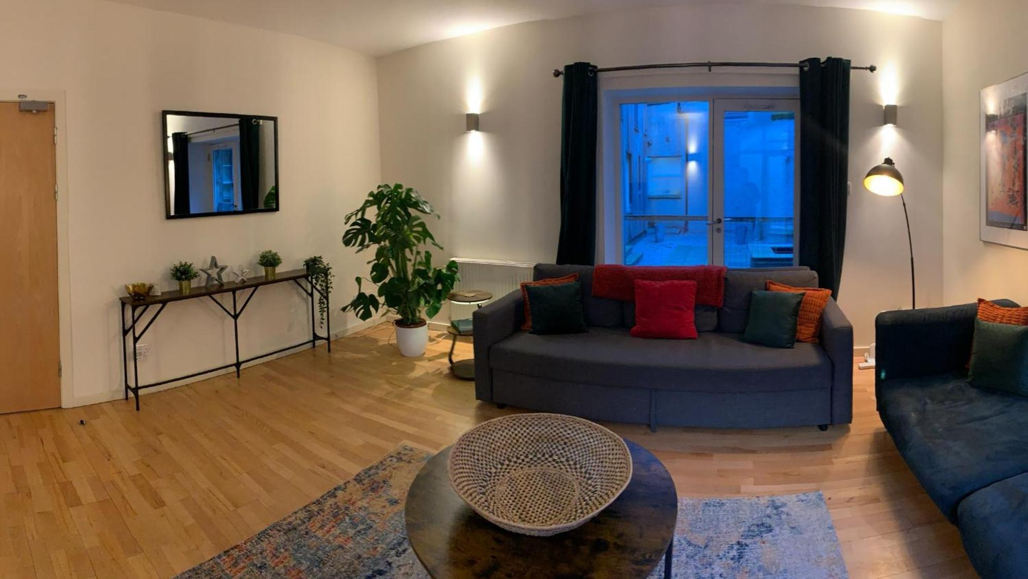 Apartment Edmonstone Old Town *