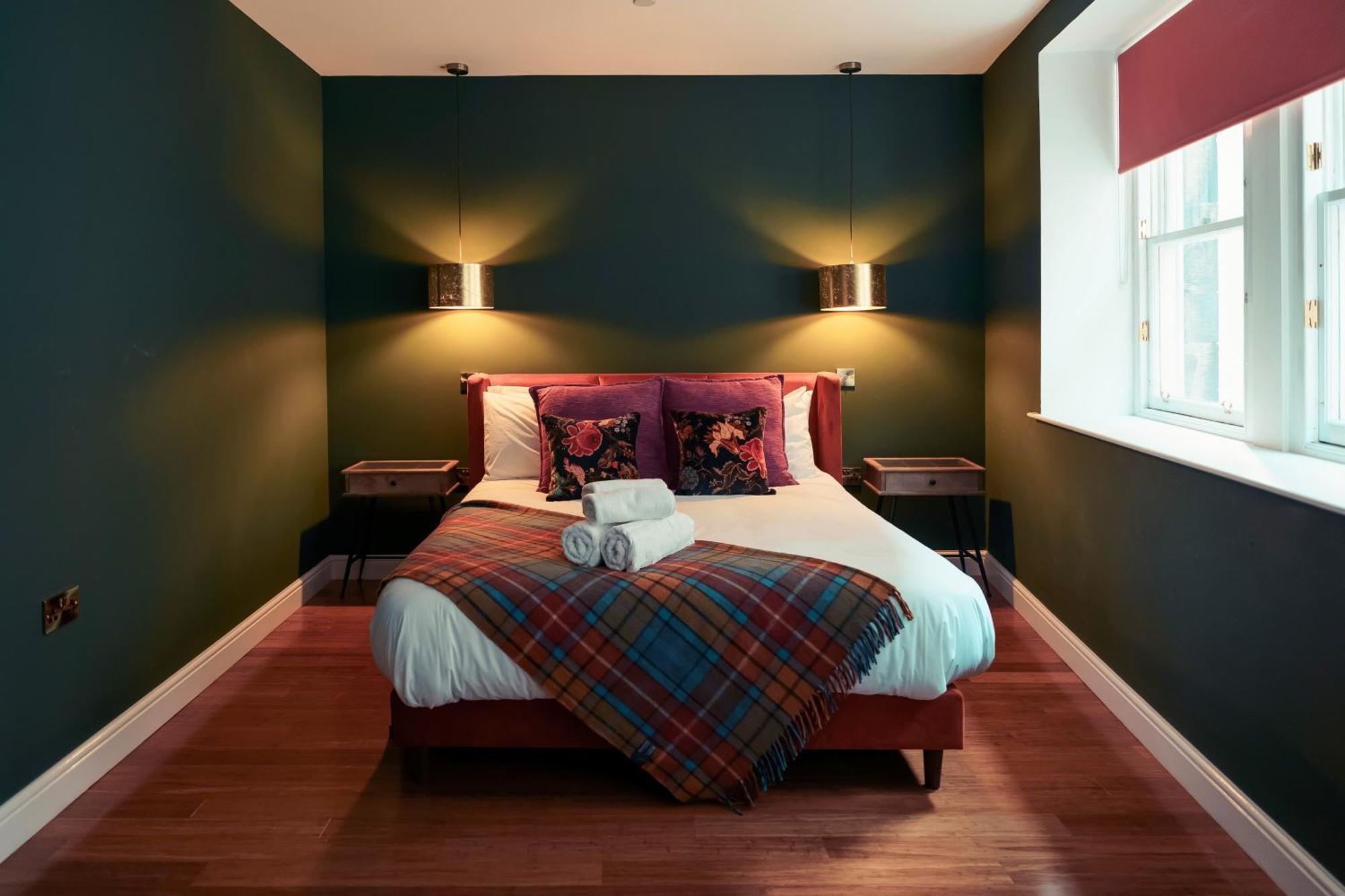 89 The Merchants Luxury By The House Of Danu Aparthotel Edinburgh
