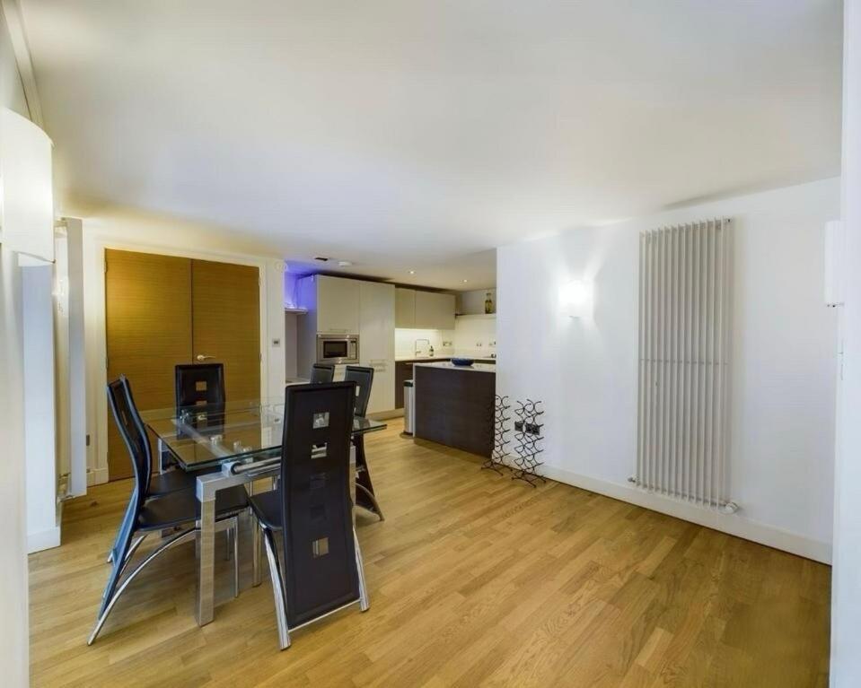 Boutique 4-bed Luxury Apartment Edinburgh