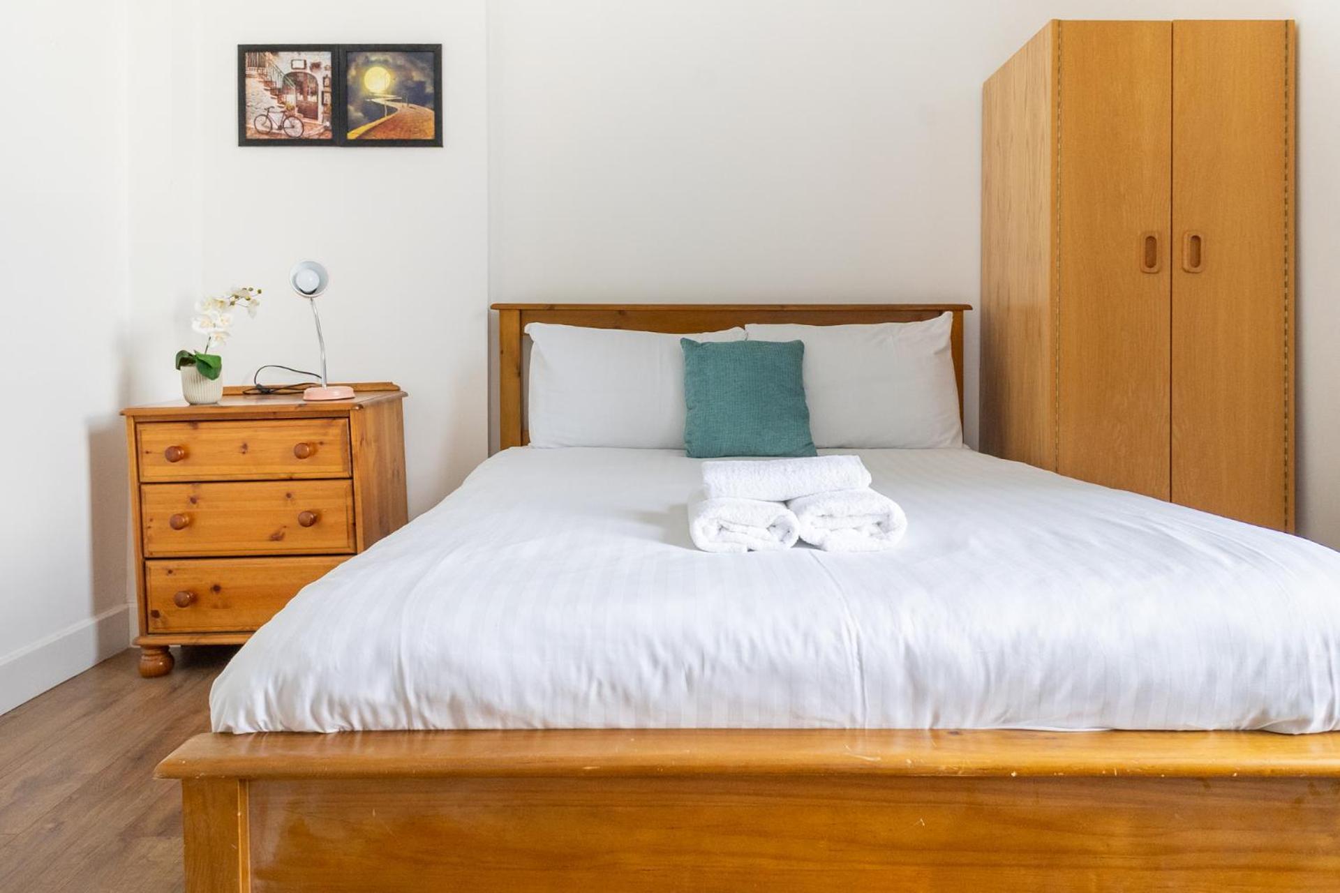 Bright High-ceiling 2bd Flat - Edinburgh! *