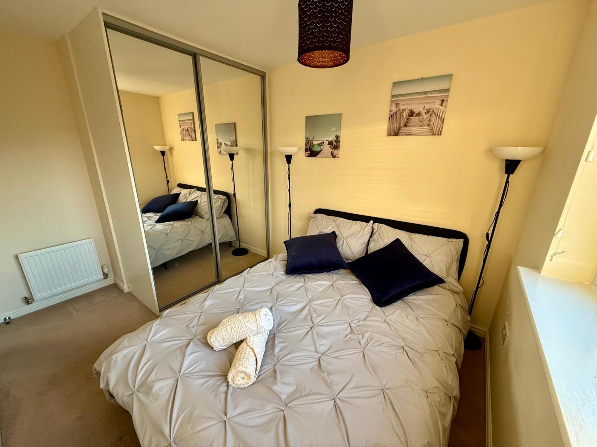 Torwood Townhouse - Free Parking And Contractor Friendly Ferienhaus