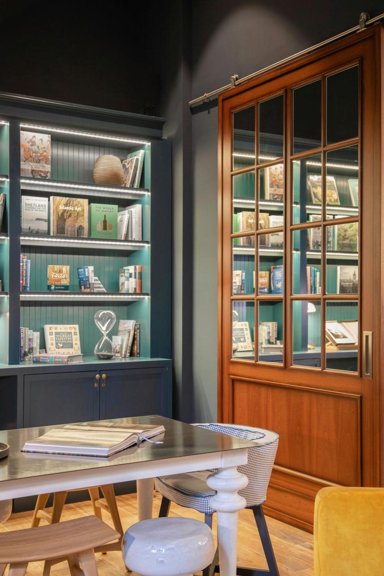 Old Town Chambers, Autograph Collection Aparthotel
