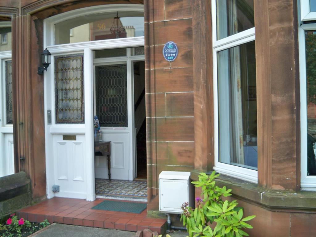 Guest house The Conifers 4*
