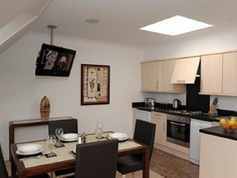 Fountain Court - Grove Aparthotel EDI