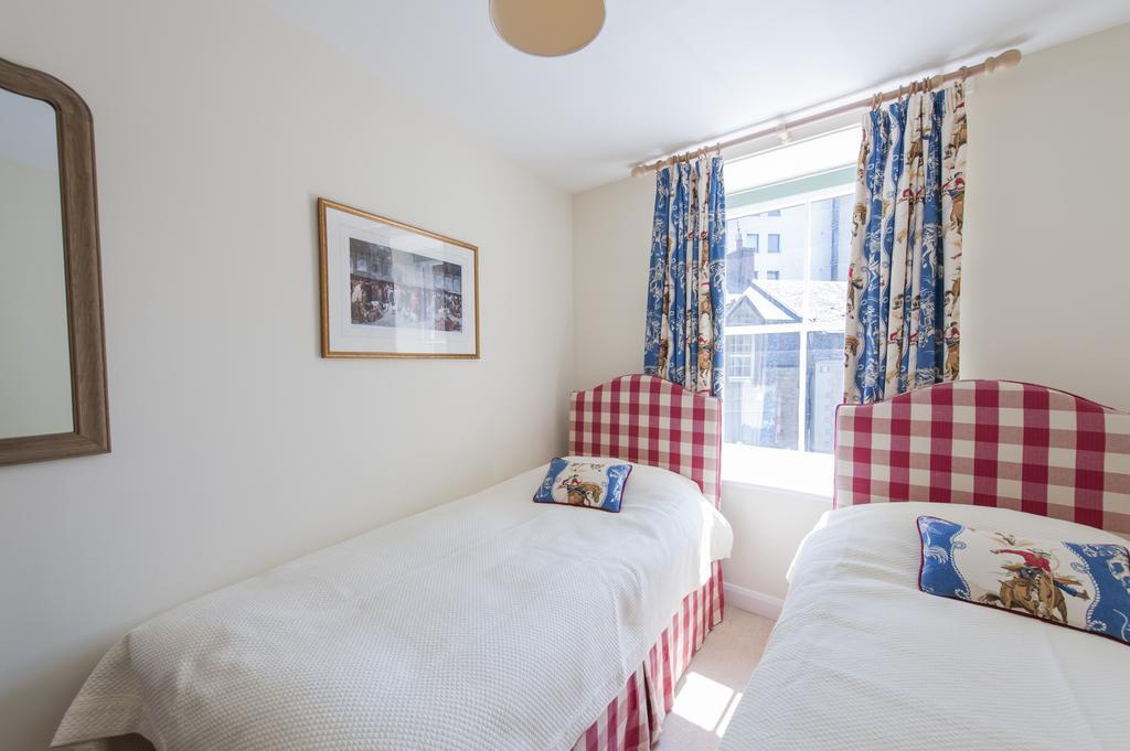 Belford Mews Apartment *